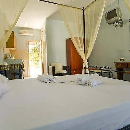 Apartment Studio Filoxenia